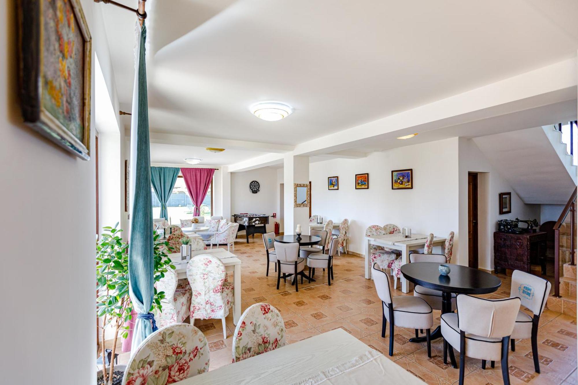 Hotel Gasthaus Sacalaz à Timişoara Extérieur photo