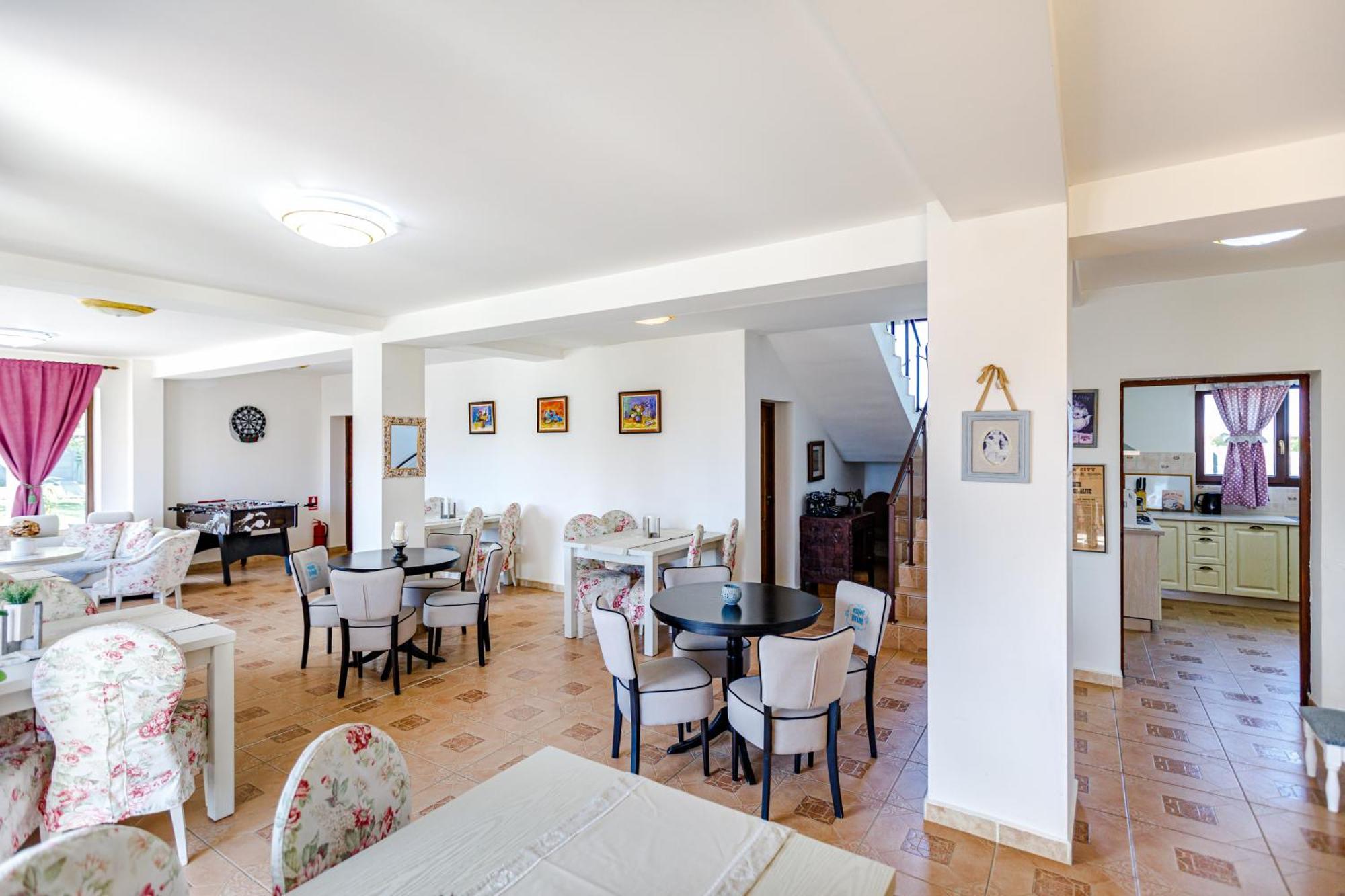 Hotel Gasthaus Sacalaz à Timişoara Extérieur photo