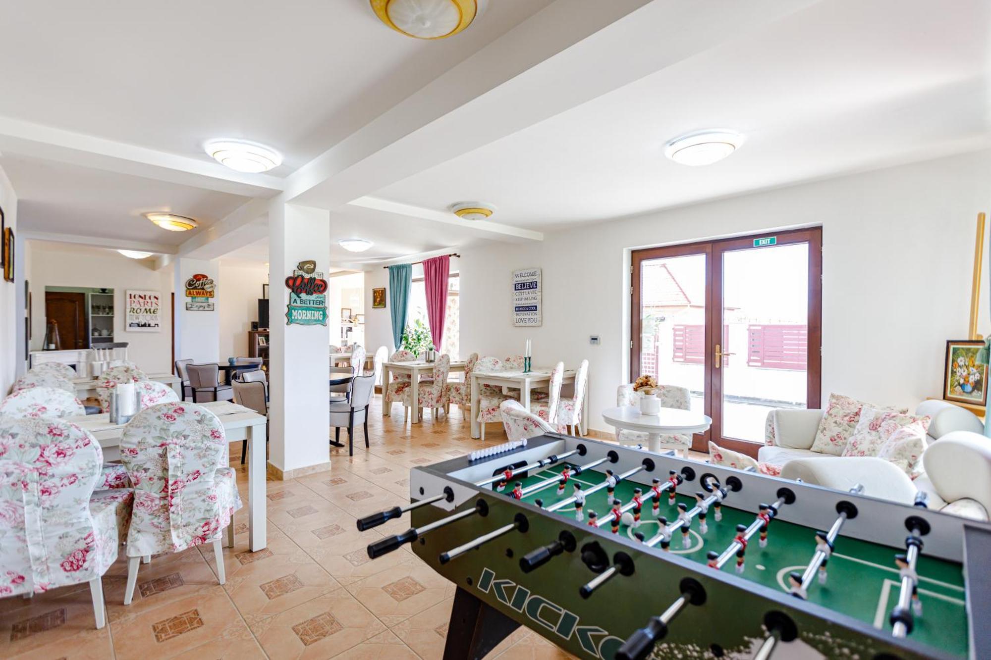 Hotel Gasthaus Sacalaz à Timişoara Extérieur photo